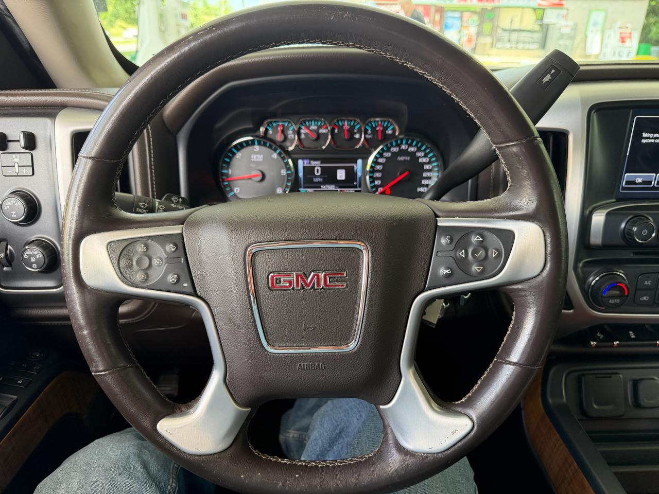 GMC Sierra 1500 SLE Crew Cab 4WD 2017