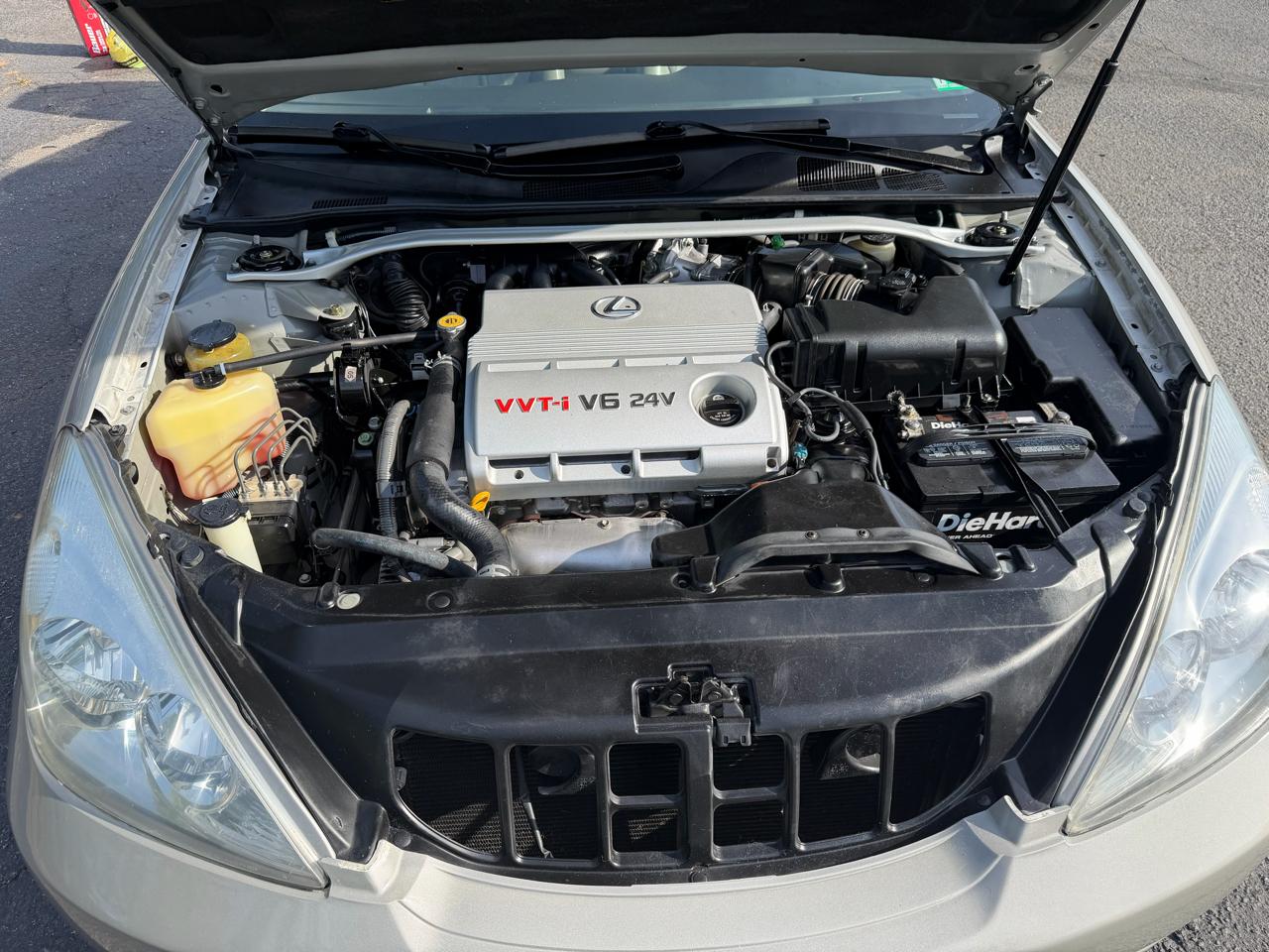 Lexus ES 300 4D Sedan 2002