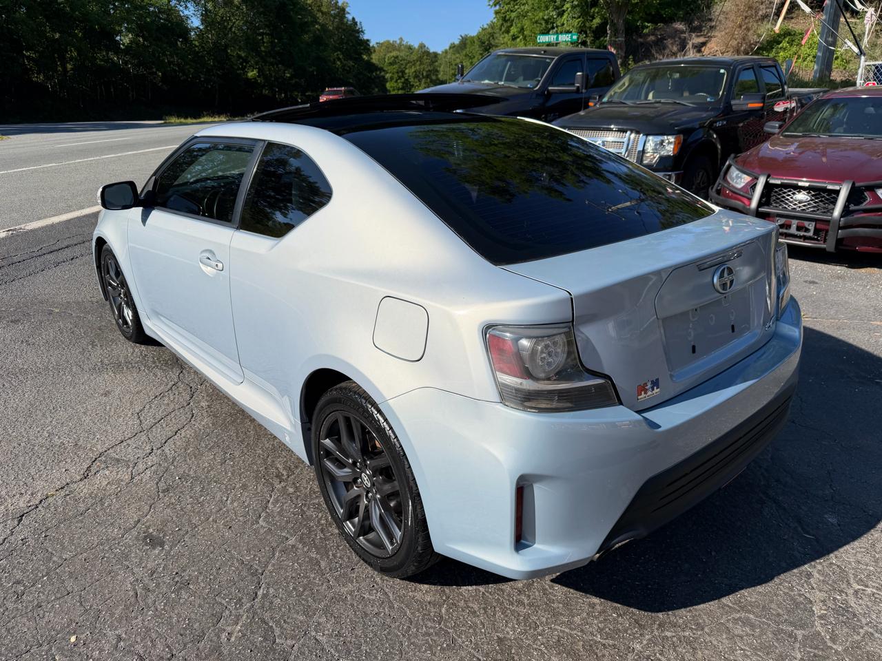 Scion tC 2dr HB Man (Natl) 2014