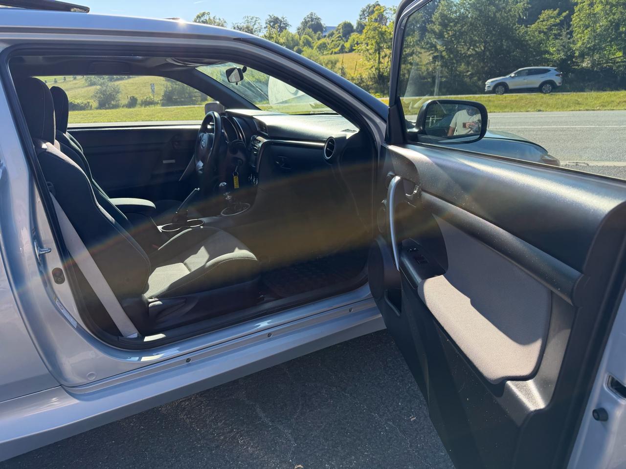 Scion tC 2dr HB Man (Natl) 2014