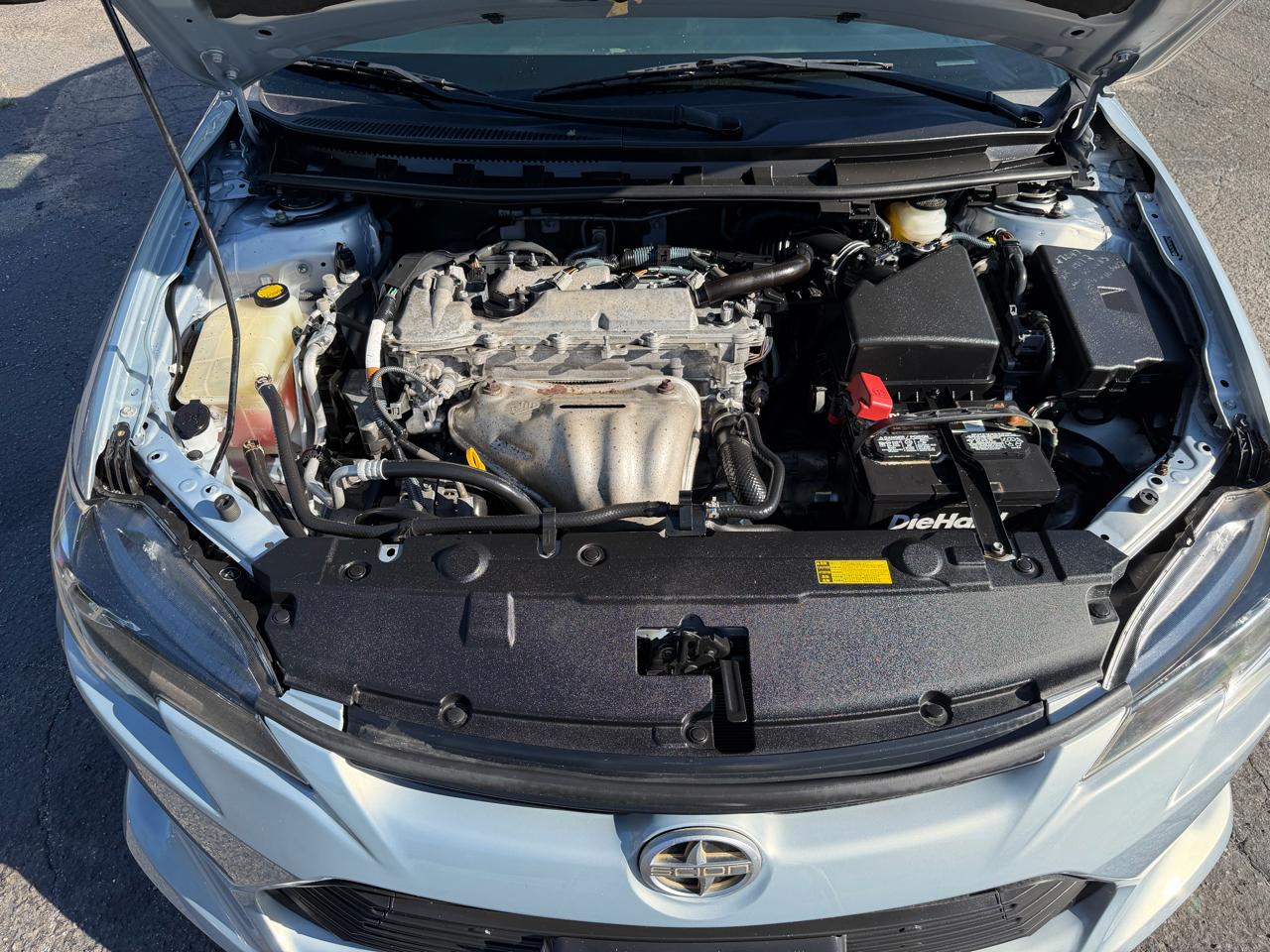 Scion tC 2dr HB Man (Natl) 2014