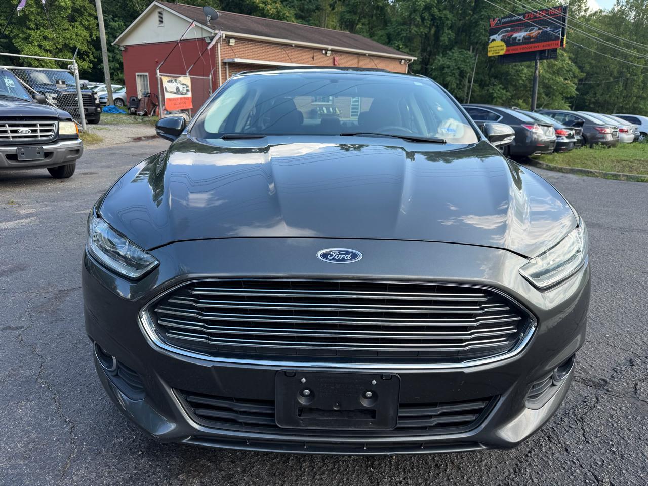 Ford Fusion 4dr Sdn SE FWD 2015