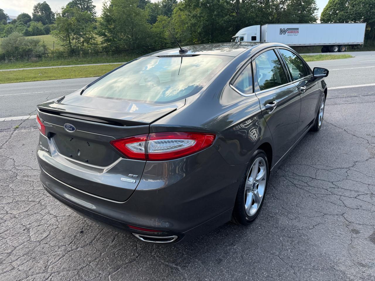 Ford Fusion 4dr Sdn SE FWD 2015