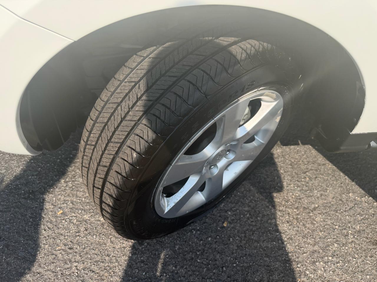 Hyundai Santa Fe FWD 4dr Auto Limited 2009