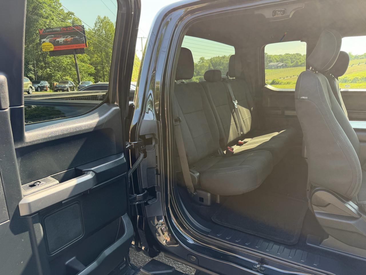 Ford F-150 XLT 4WD 2015