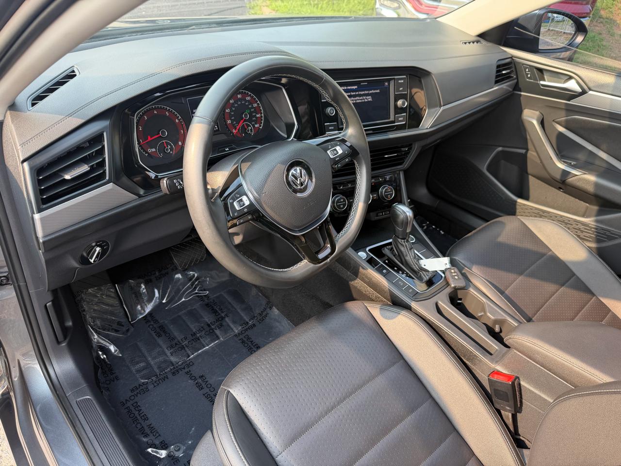 Volkswagen Jetta SE 2021