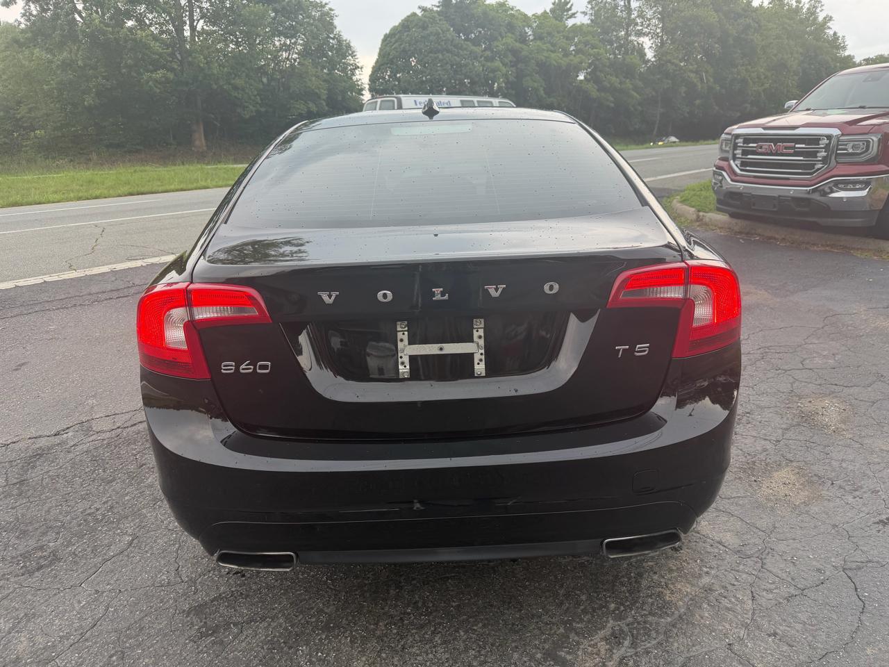 Volvo S60 4dr Sdn T5 FWD 2014