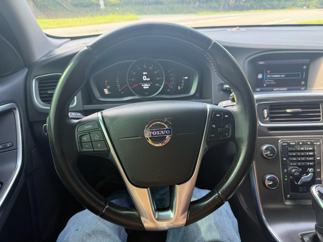 Volvo S60 4dr Sdn T5 FWD 2014