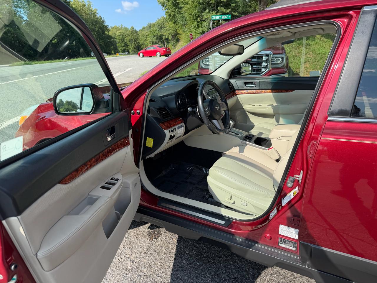 Subaru Outback 4dr Wgn H4 Auto 2.5i Limited Pwr Moon 2011