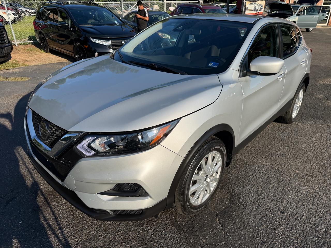 Nissan Rogue Sport AWD S 2022