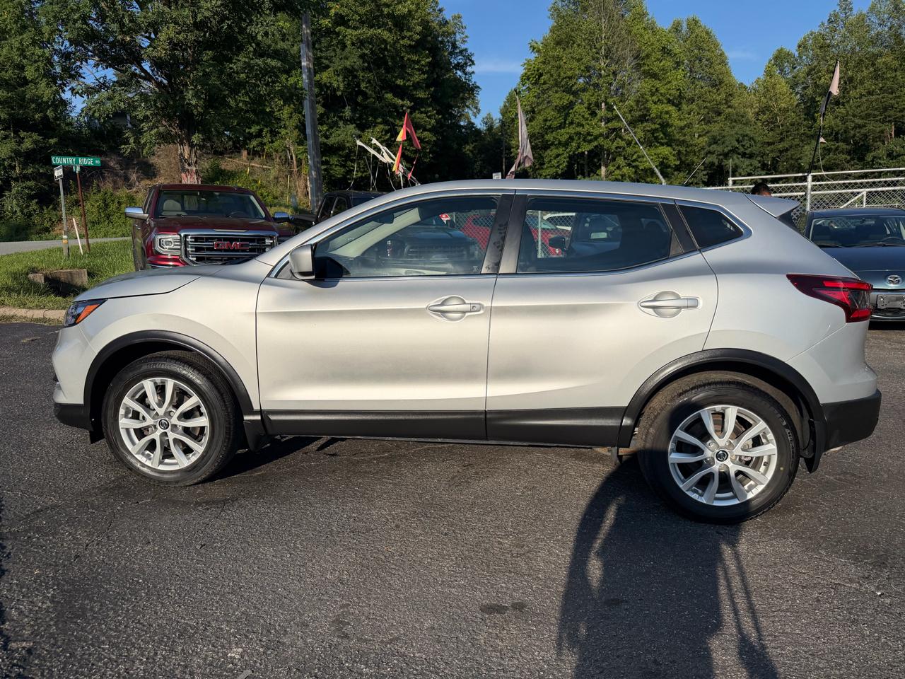 Nissan Rogue Sport AWD S 2022