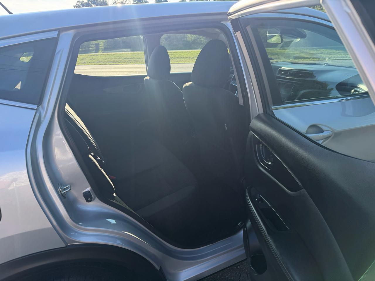 Nissan Rogue Sport AWD S 2022
