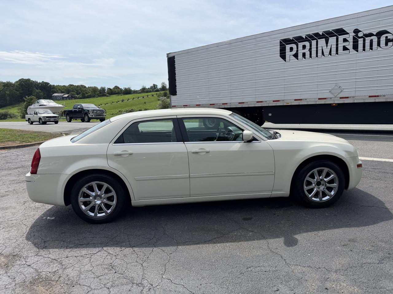 Chrysler 300 4dr Sdn 300 Limited RWD 2007