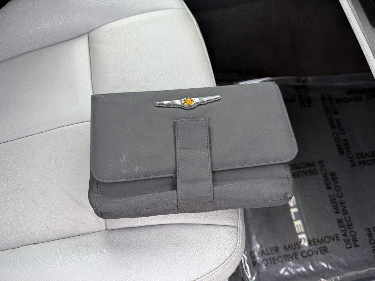Chrysler 300 4dr Sdn 300 Limited RWD 2007