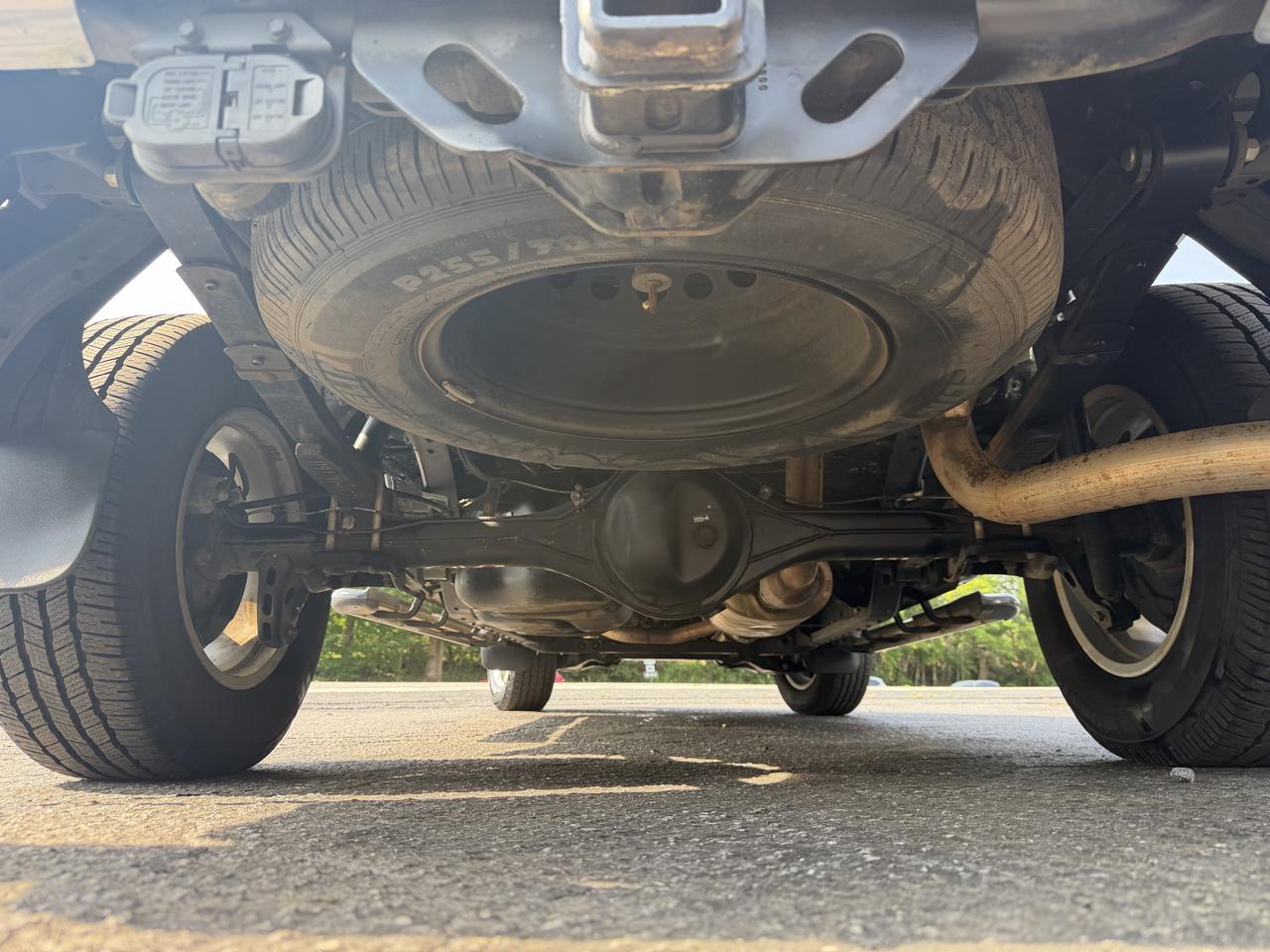 Toyota Tundra 2WD Truck Dbl 4.6L V8 6-Spd AT (Natl) 2010