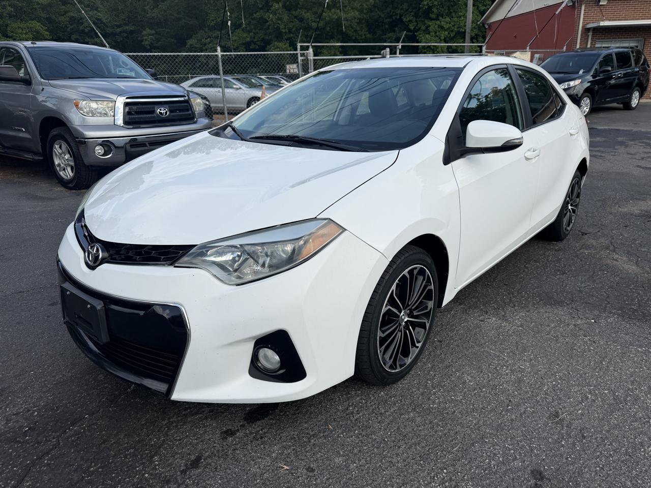 Toyota Corolla S Plus 6MT 2014
