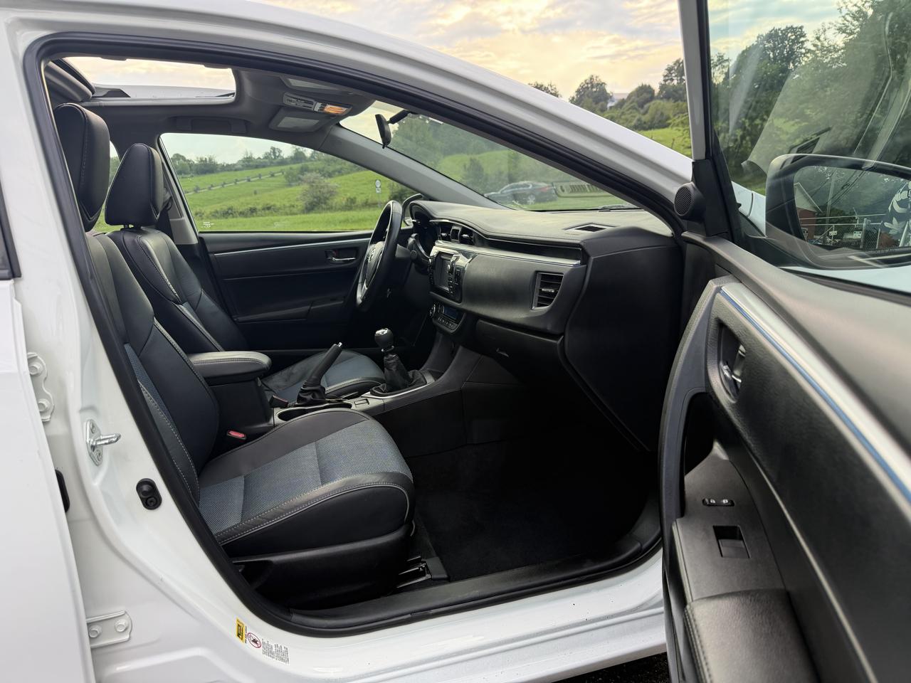 Toyota Corolla S Plus 6MT 2014