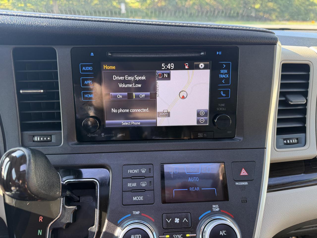 Toyota Sienna XLE Limited 2017