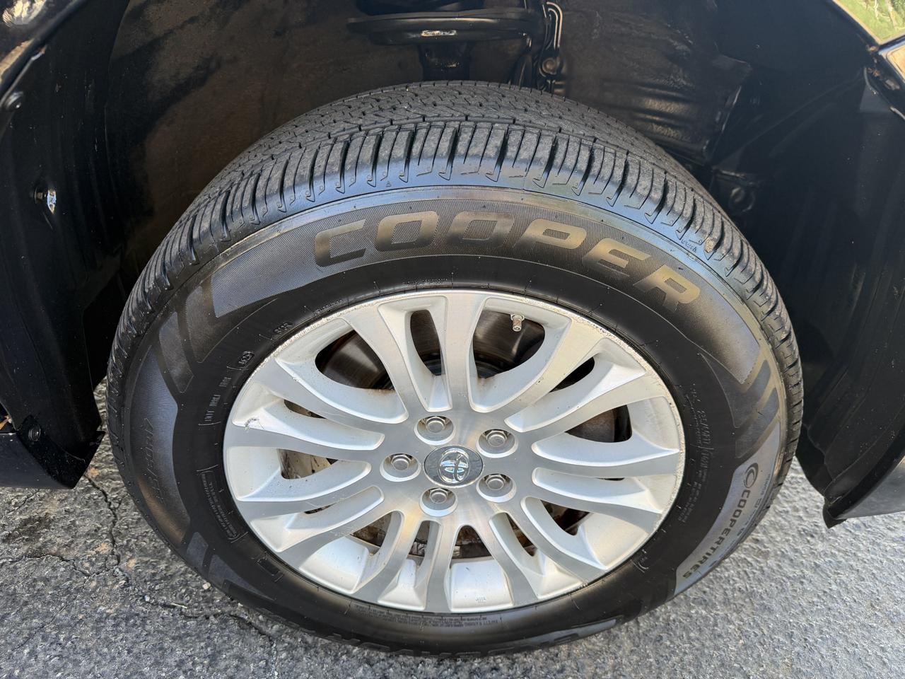 Toyota Sienna XLE Limited 2017