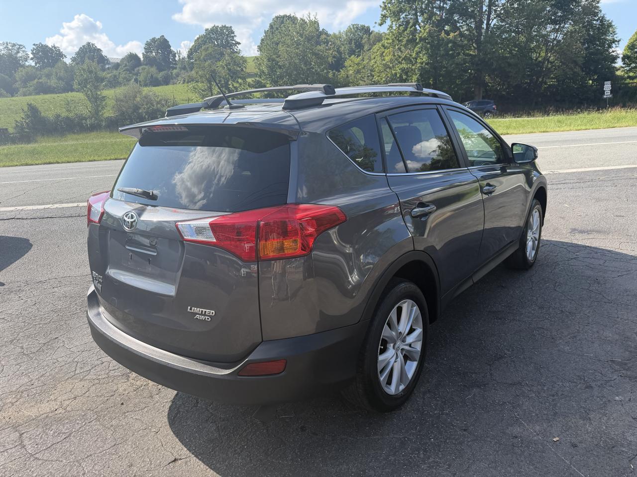 Toyota RAV4 Limited AWD 2014