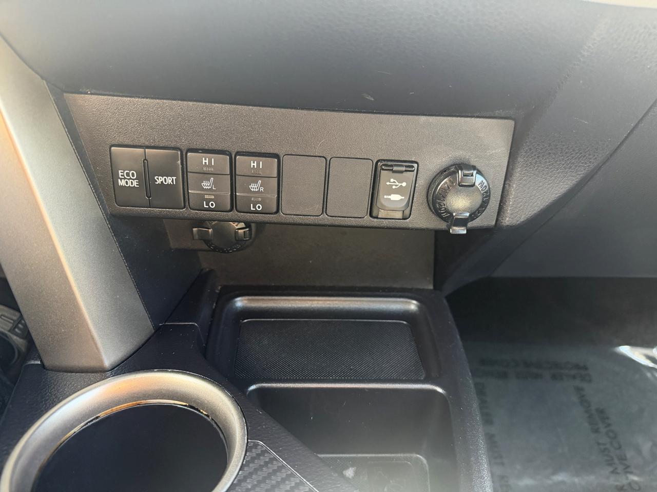 Toyota RAV4 Limited AWD 2014