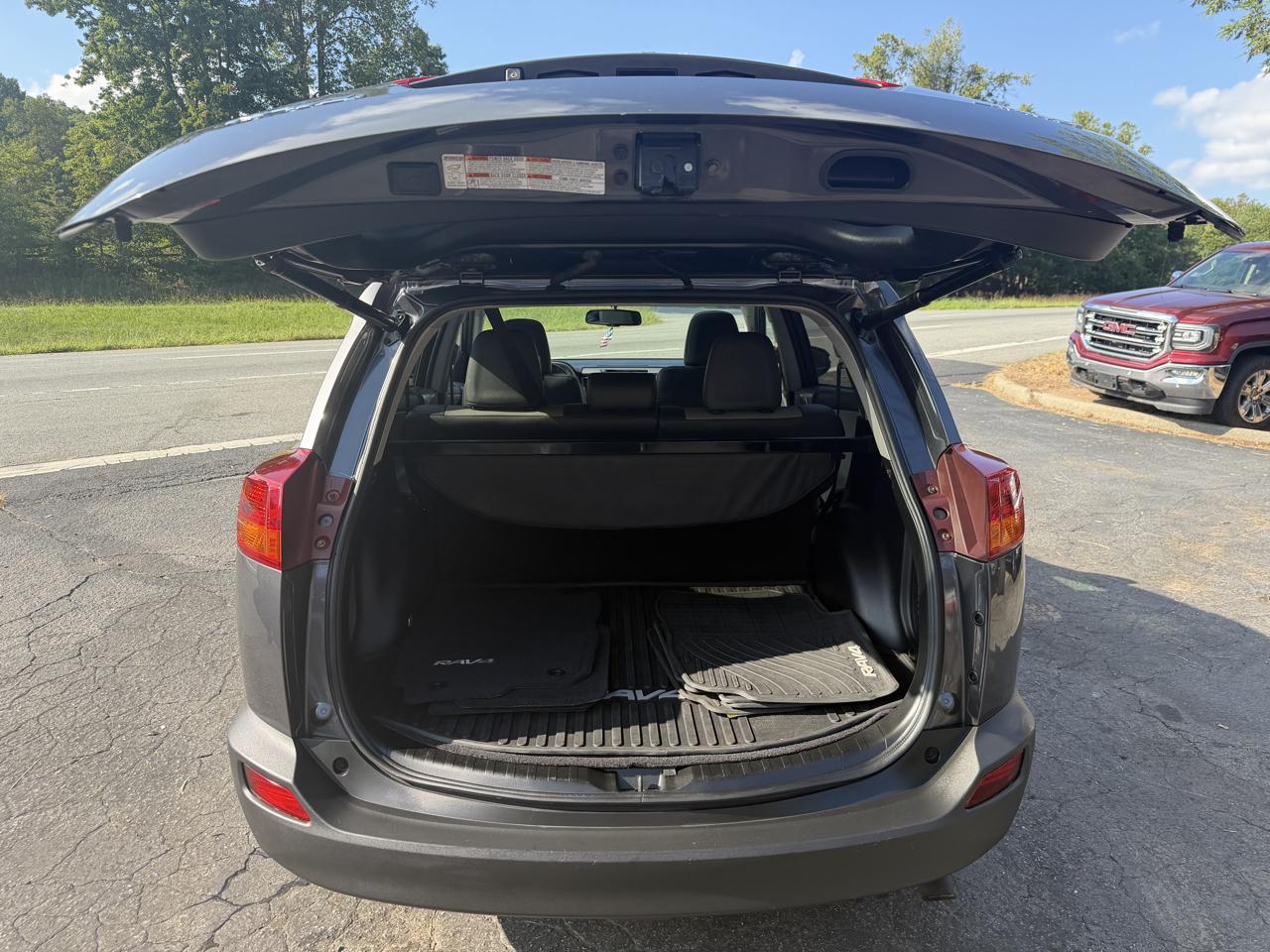 Toyota RAV4 Limited AWD 2014
