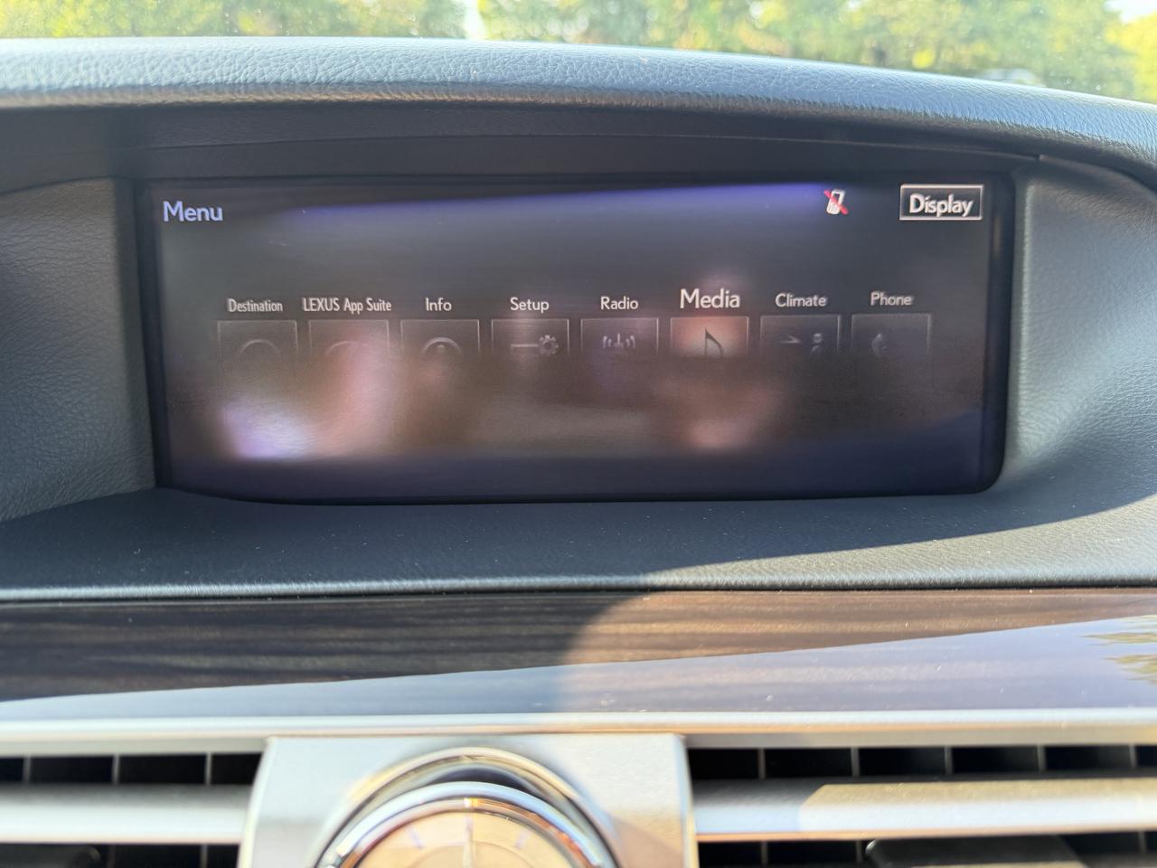 Lexus LS 460 Crafted Line 4D Sedan 2015