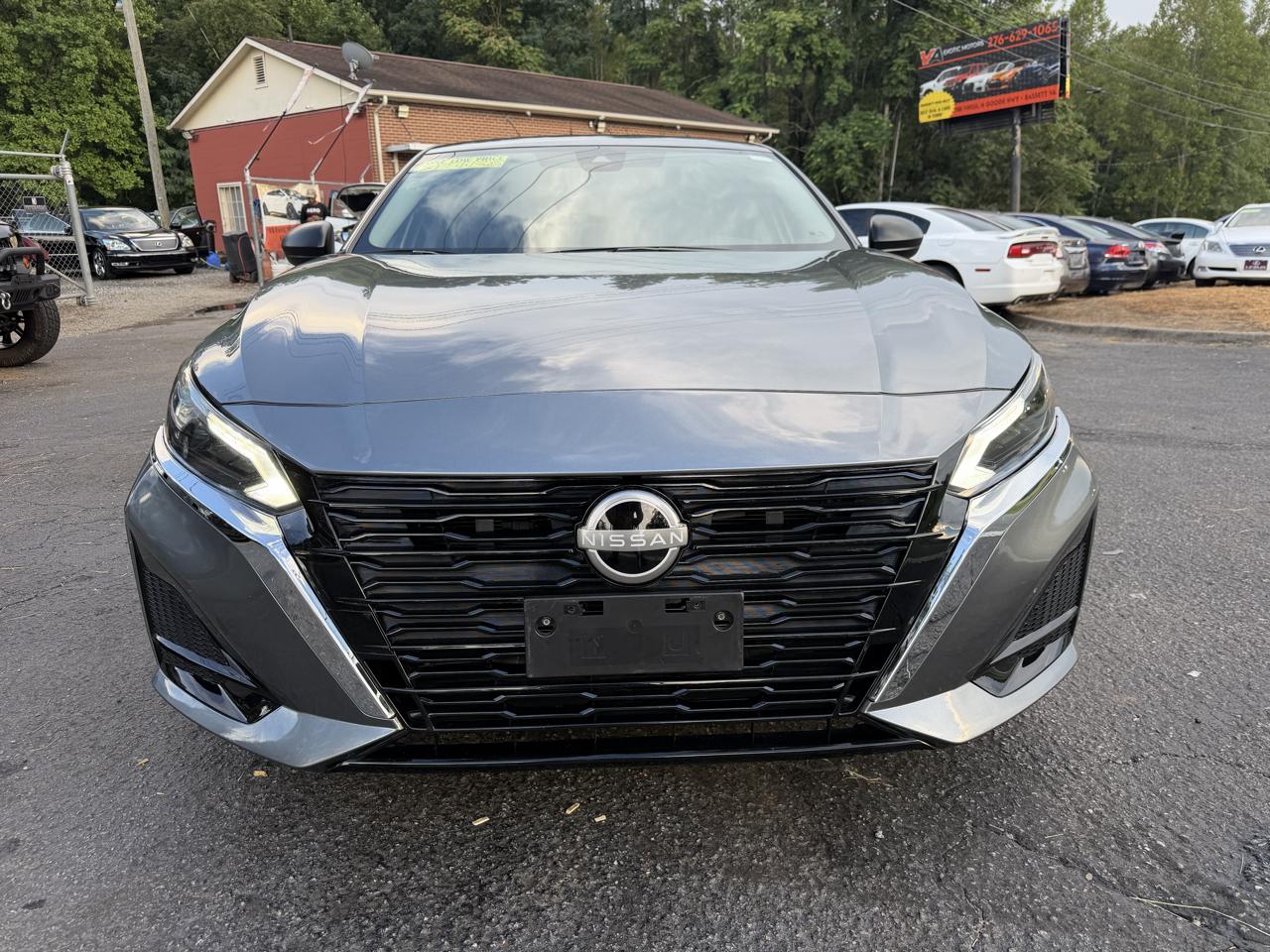 Nissan Altima 2.5 SV Sedan 2024