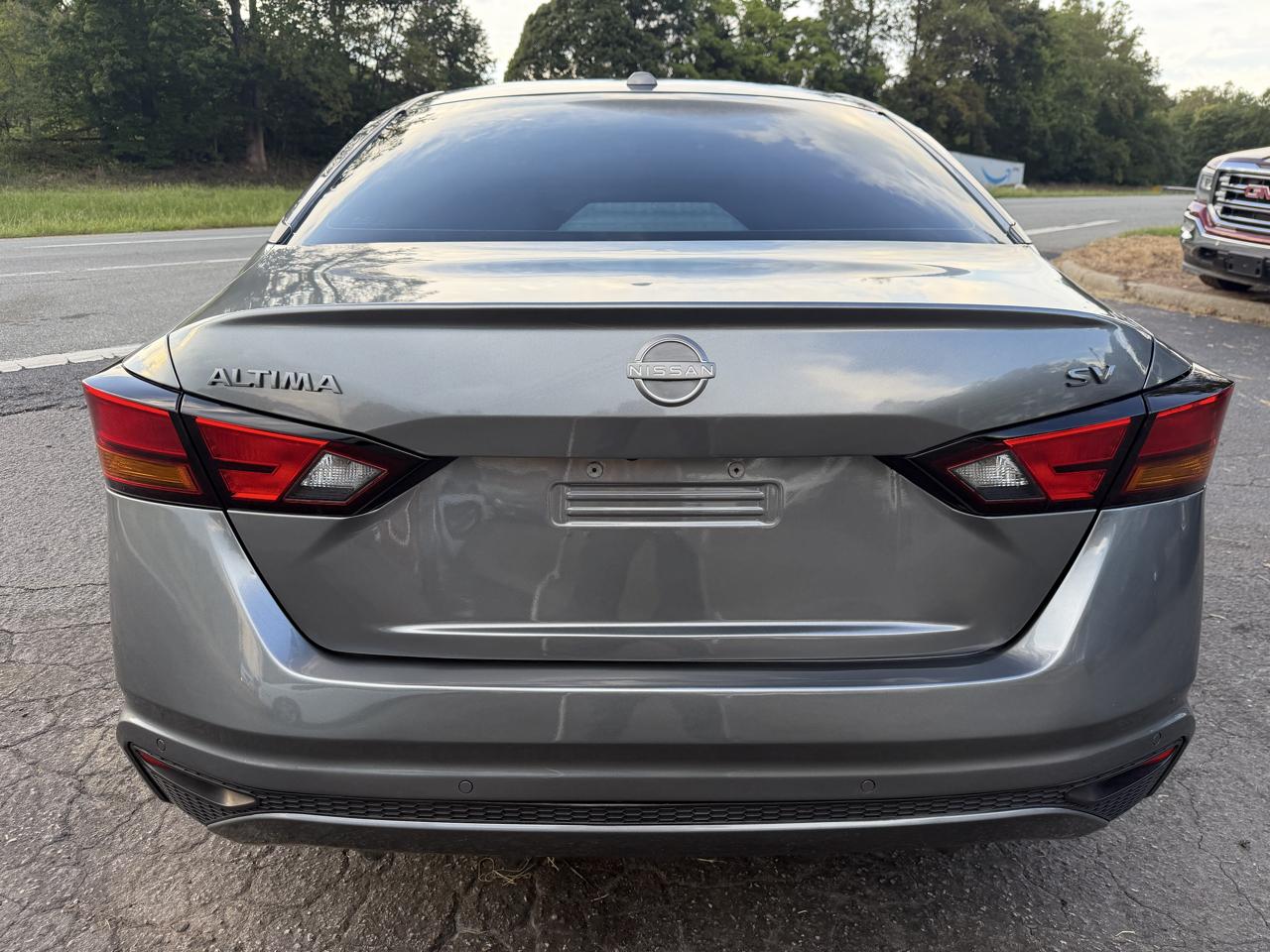 Nissan Altima 2.5 SV Sedan 2024