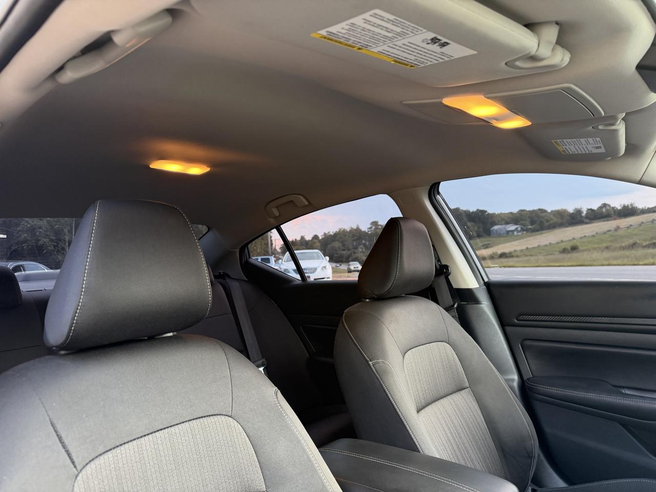 Nissan Altima 2.5 SV Sedan 2024