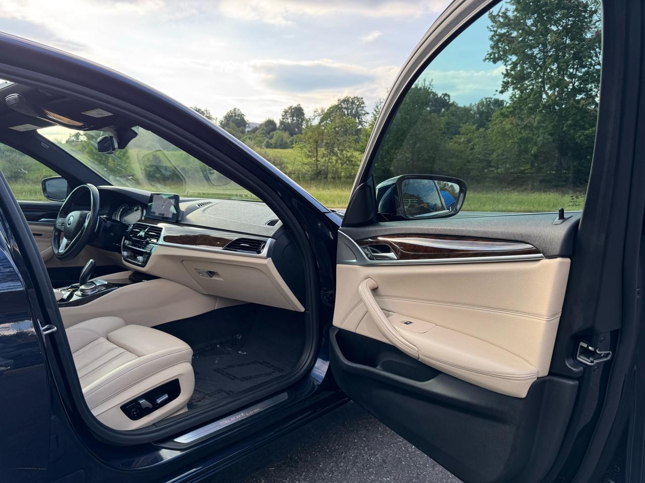 BMW 5 Series 530i Sedan 2017