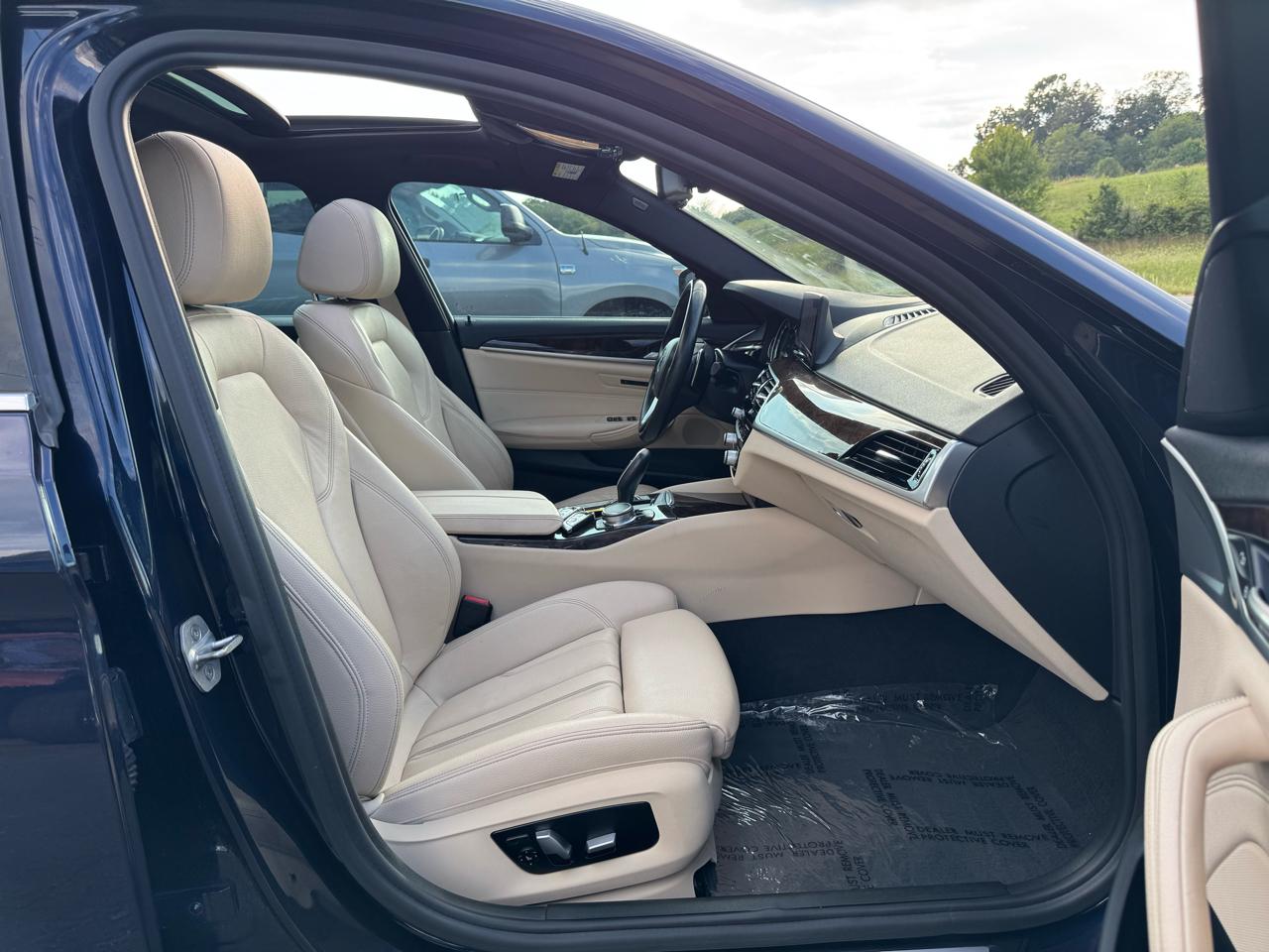 BMW 5 Series 530i Sedan 2017