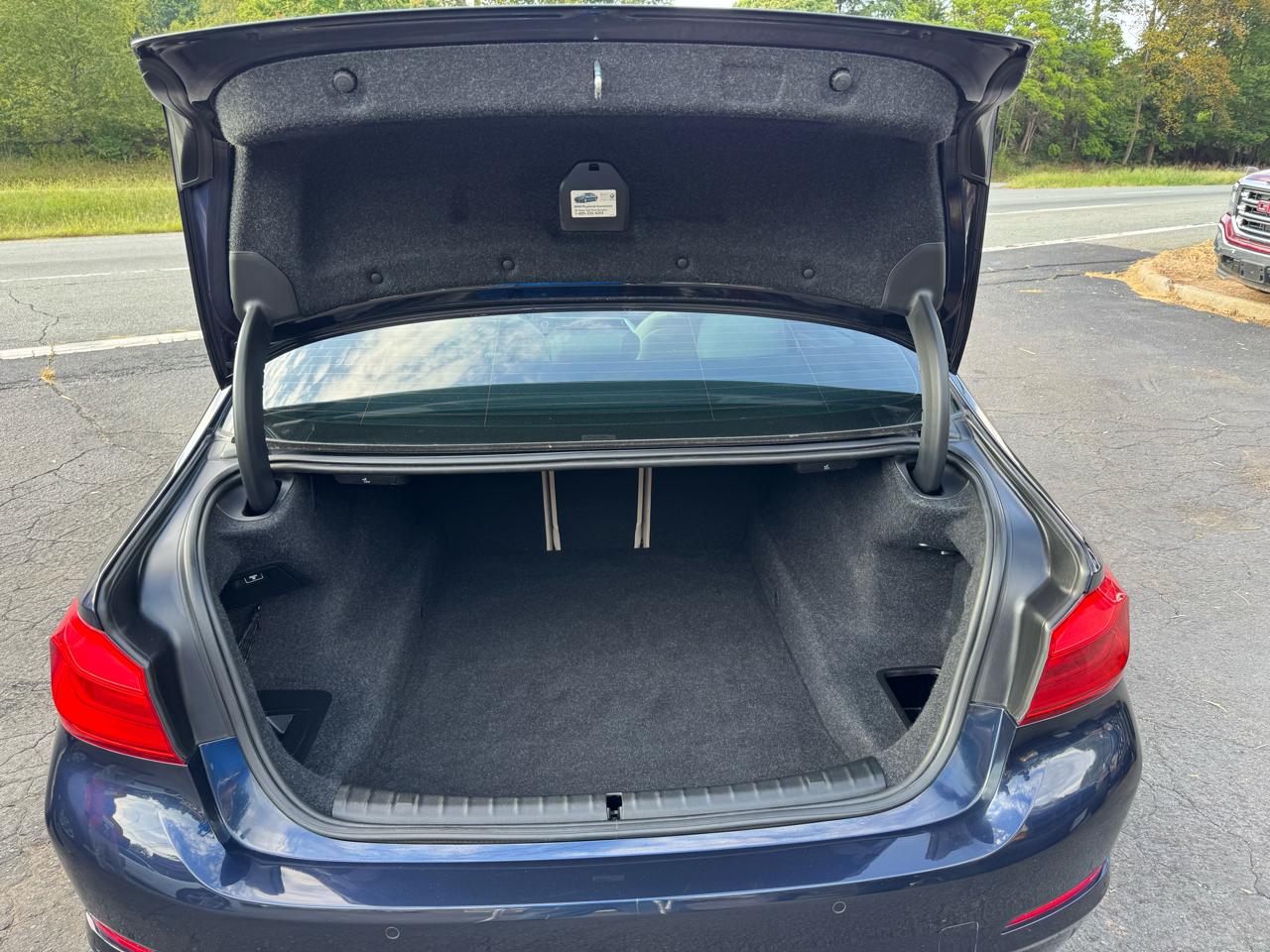 BMW 5 Series 530i Sedan 2017