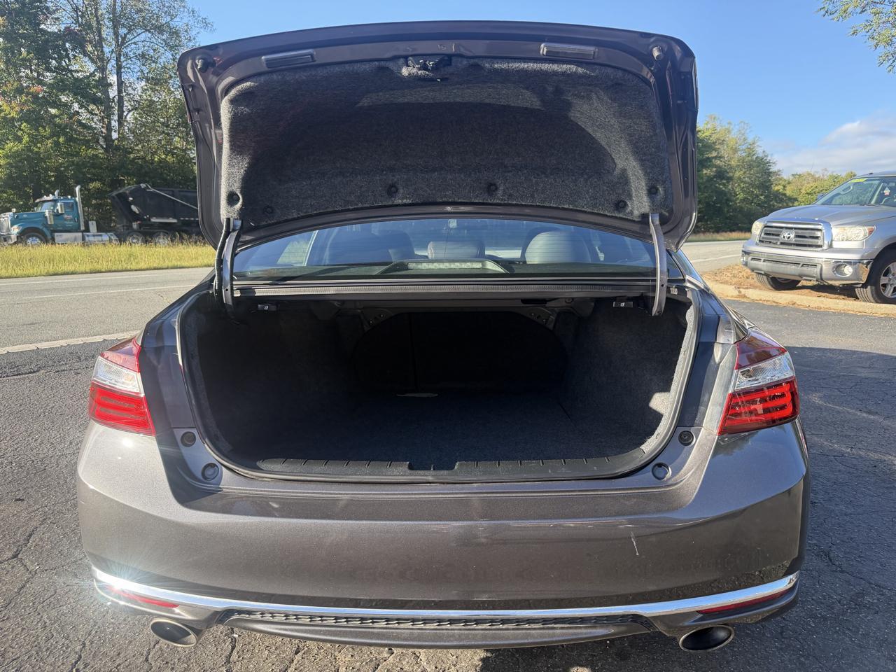 Honda Accord Sedan Sport CVT 2017