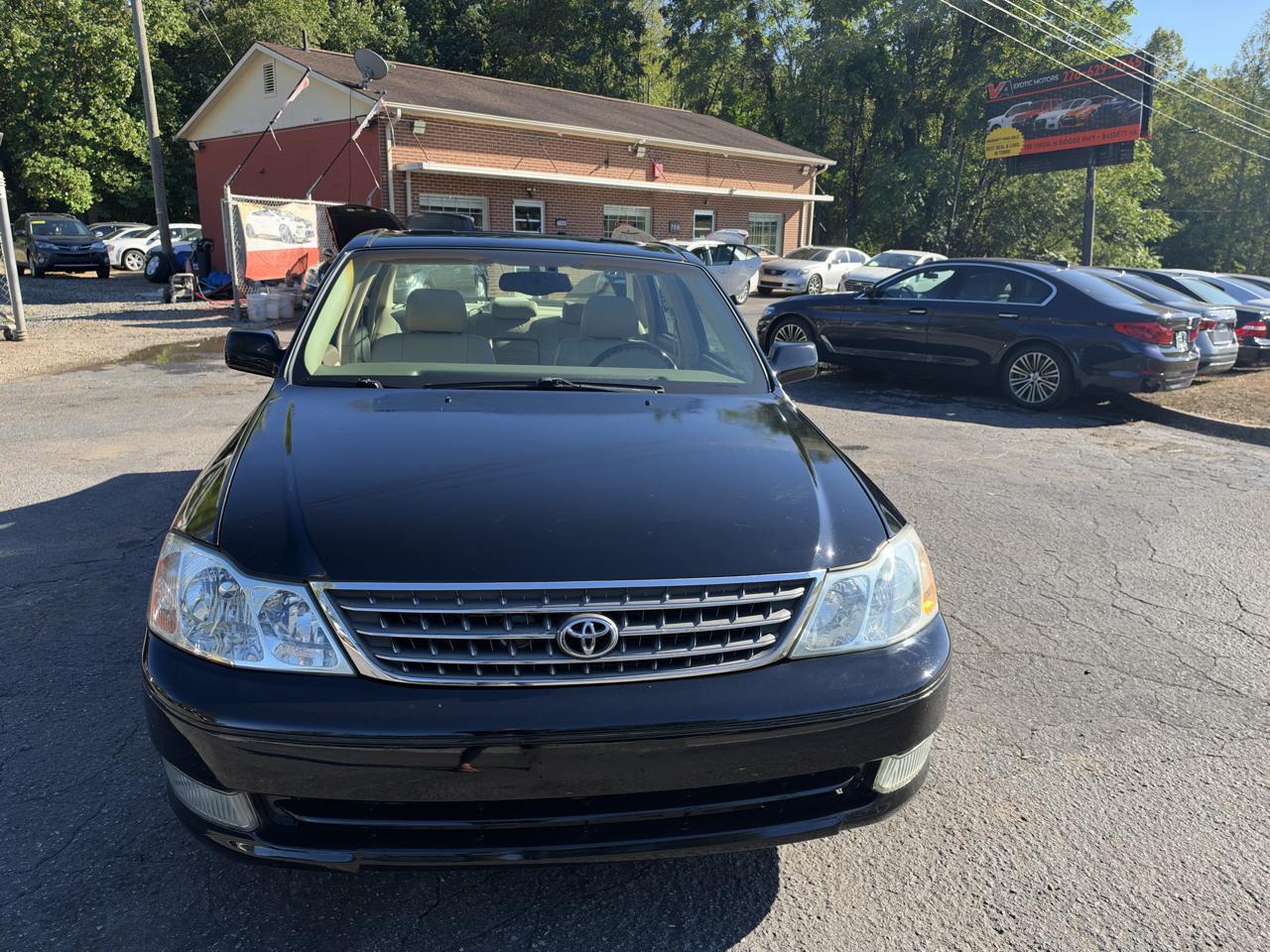 Toyota Avalon XLS 2004