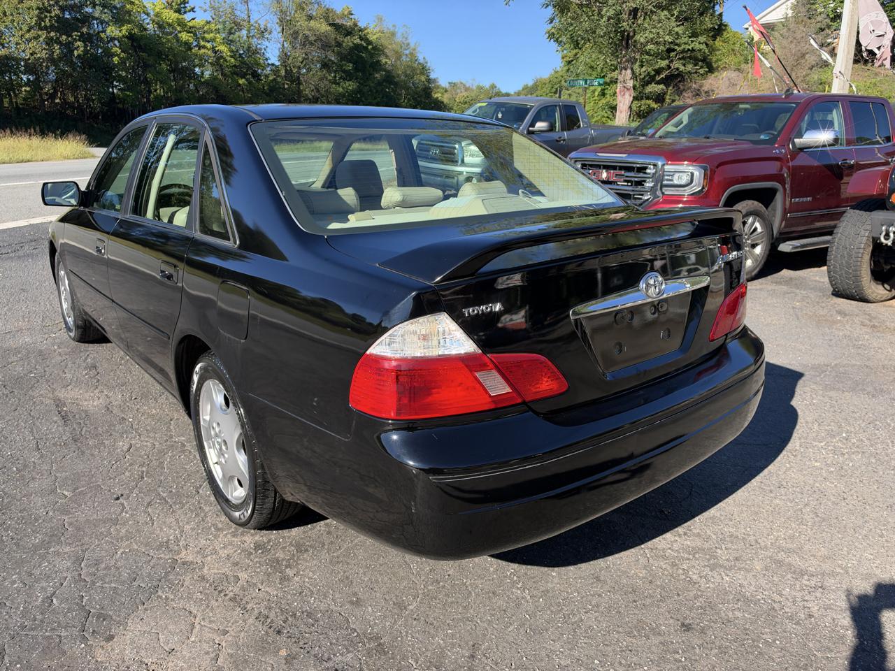 Toyota Avalon XLS 2004