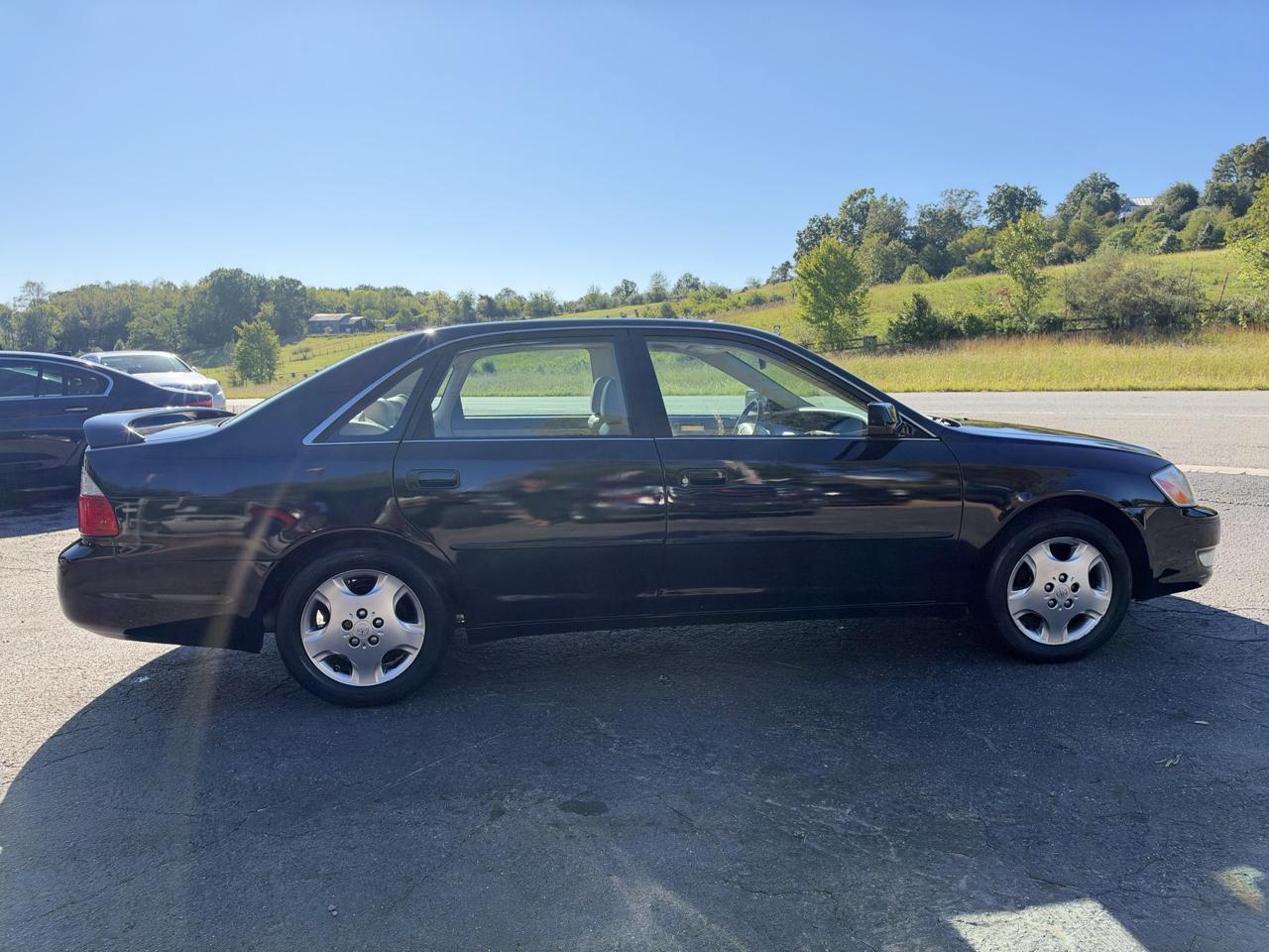 Toyota Avalon XLS 2004