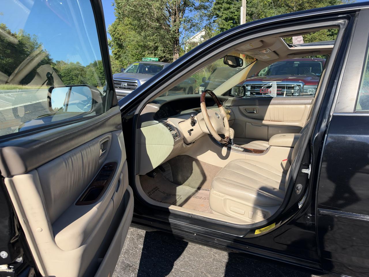 Toyota Avalon XLS 2004