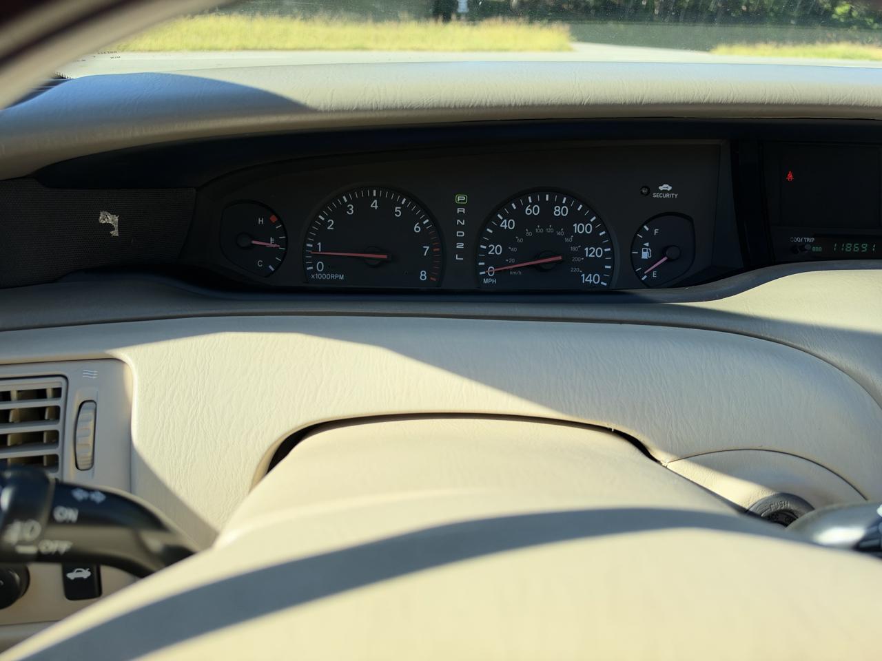 Toyota Avalon XLS 2004