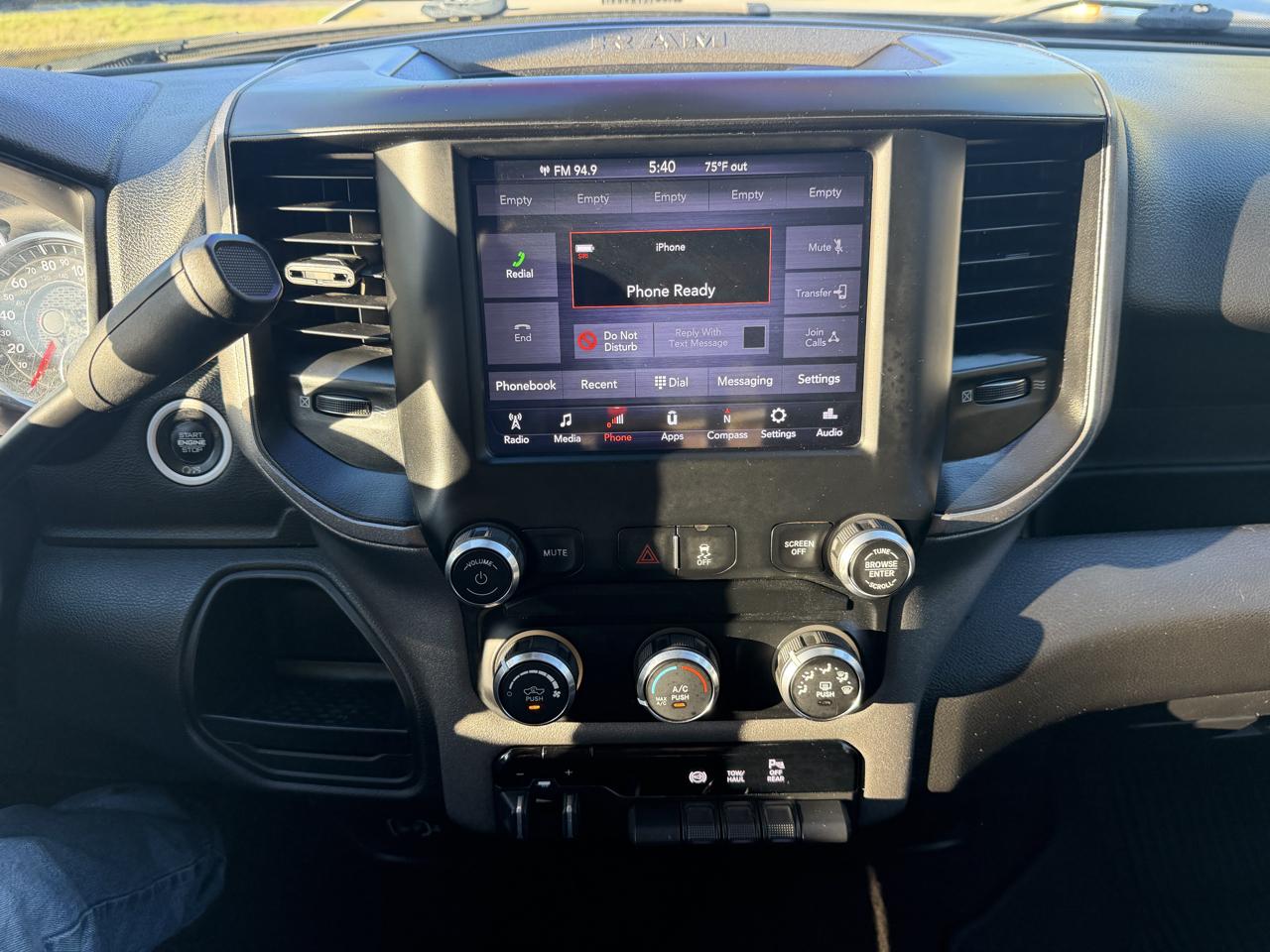 RAM 2500 SLT Crew Cab 4WD 2020