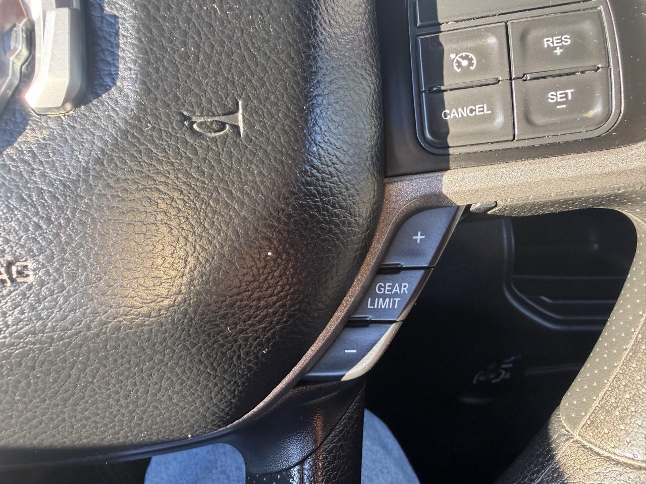 RAM 2500 SLT Crew Cab 4WD 2020