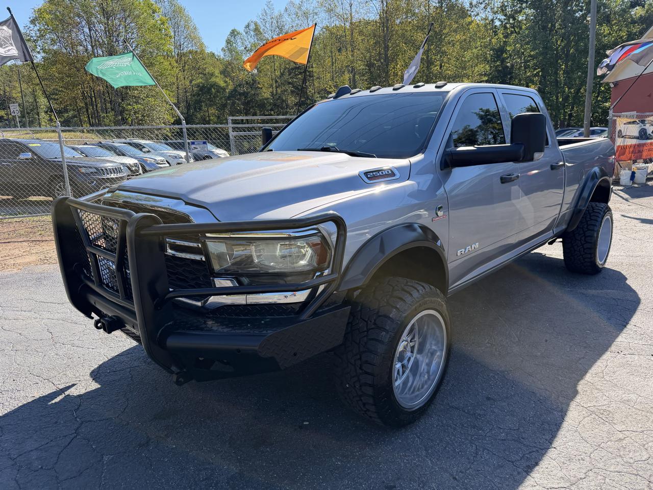 RAM 2500 Tradesman Crew Cab 4WD LWB 2020