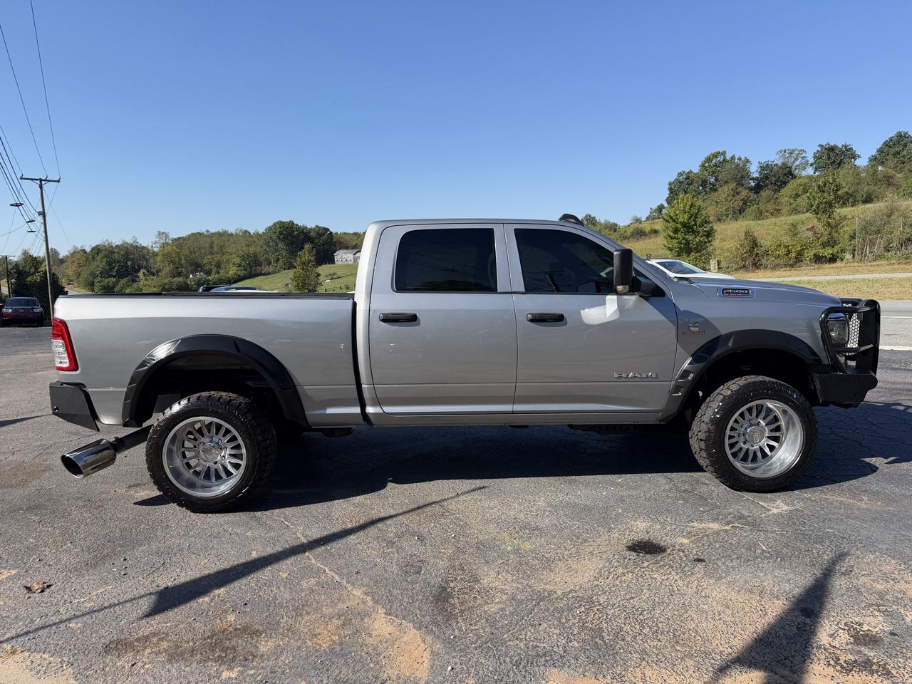 RAM 2500 Tradesman Crew Cab 4WD LWB 2020