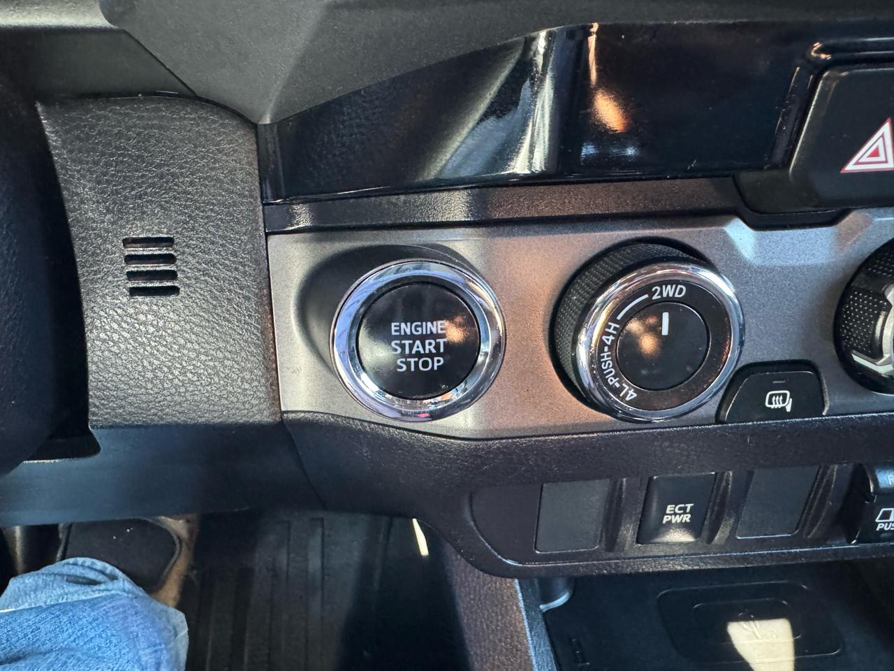 Toyota Tacoma TRD Offroad Access Cab 4WD V6 2018