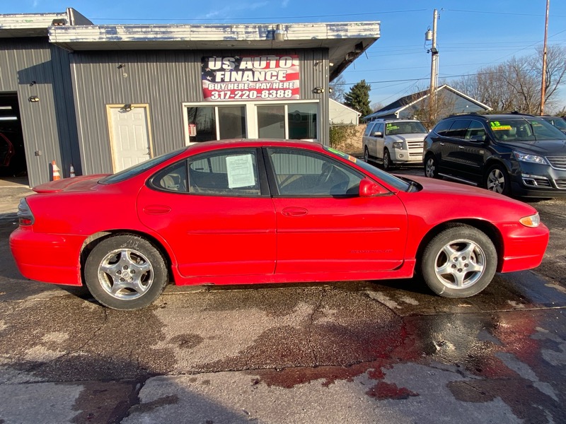 1997 Pontiac Grand Prix GT sedan