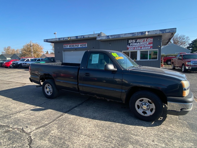 2003 Chevrolet Silverado 1500 LS Long Bed 2WD