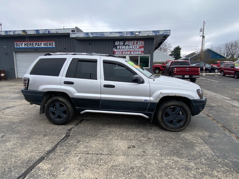 2004 Jeep Grand Cherokee Laredo 4WD