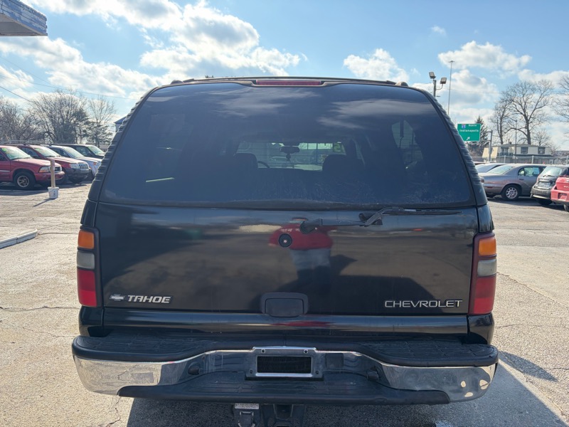 GMC Yukon XL 1500 2WD 2005