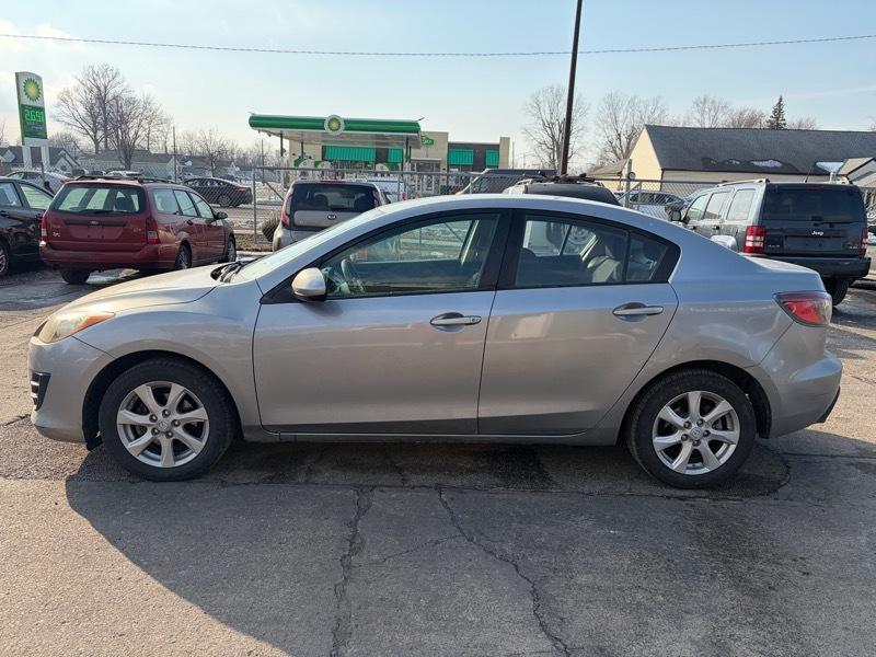 Mazda MAZDA3 i SV 4-Door 2010
