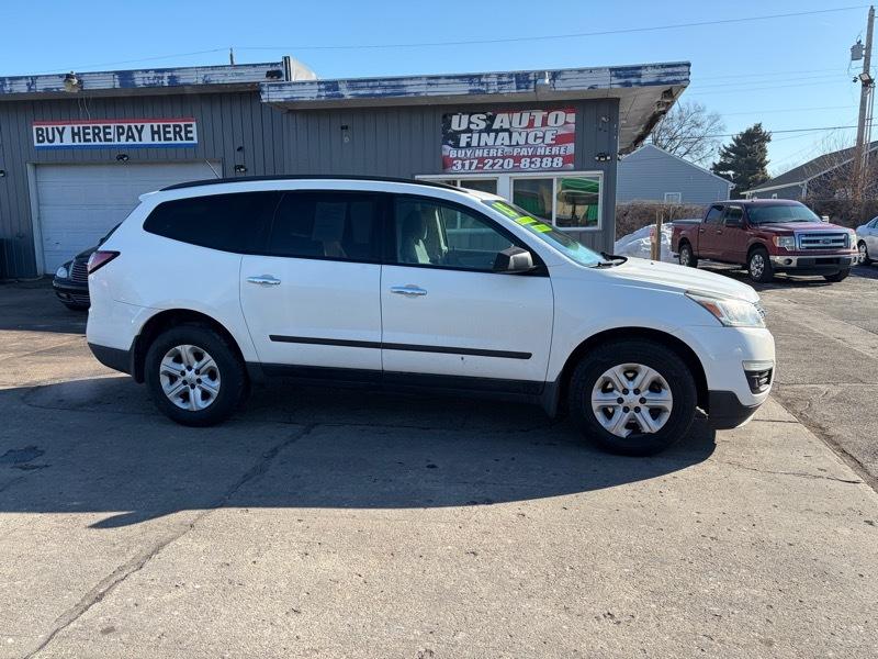 2015 Chevrolet Traverse LS FWD w/PDC